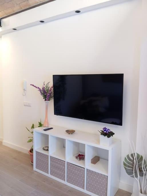 Precioso Piso Junto A La Playa A 30 Mts De Transporte Publico Appartement *